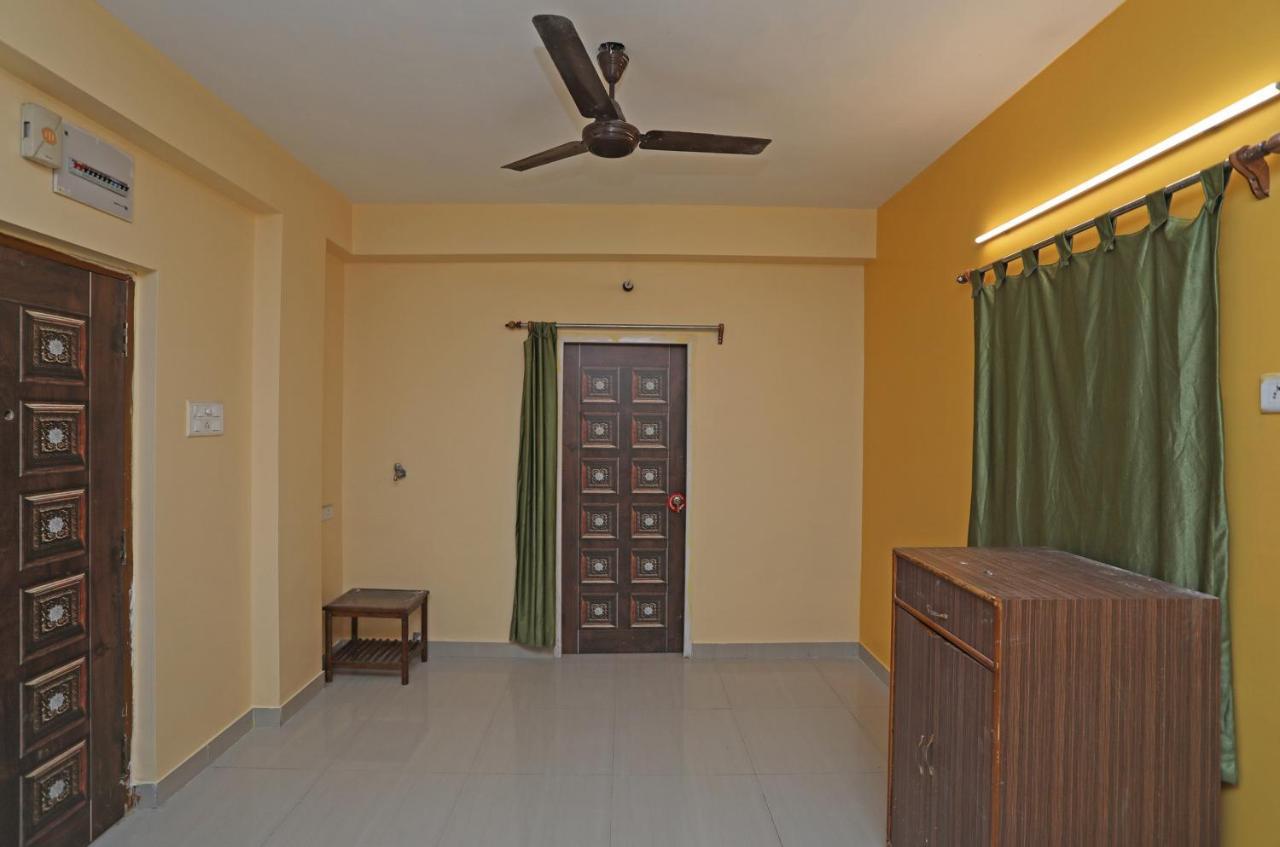 Oyo 14818 Sudarshan Apartment Kalkutta Exterior foto