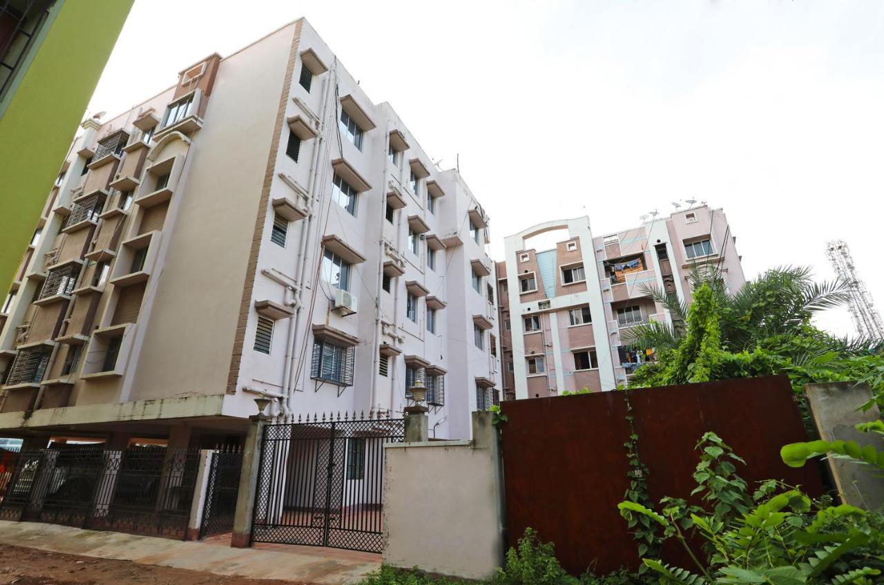 Oyo 14818 Sudarshan Apartment Kalkutta Exterior foto