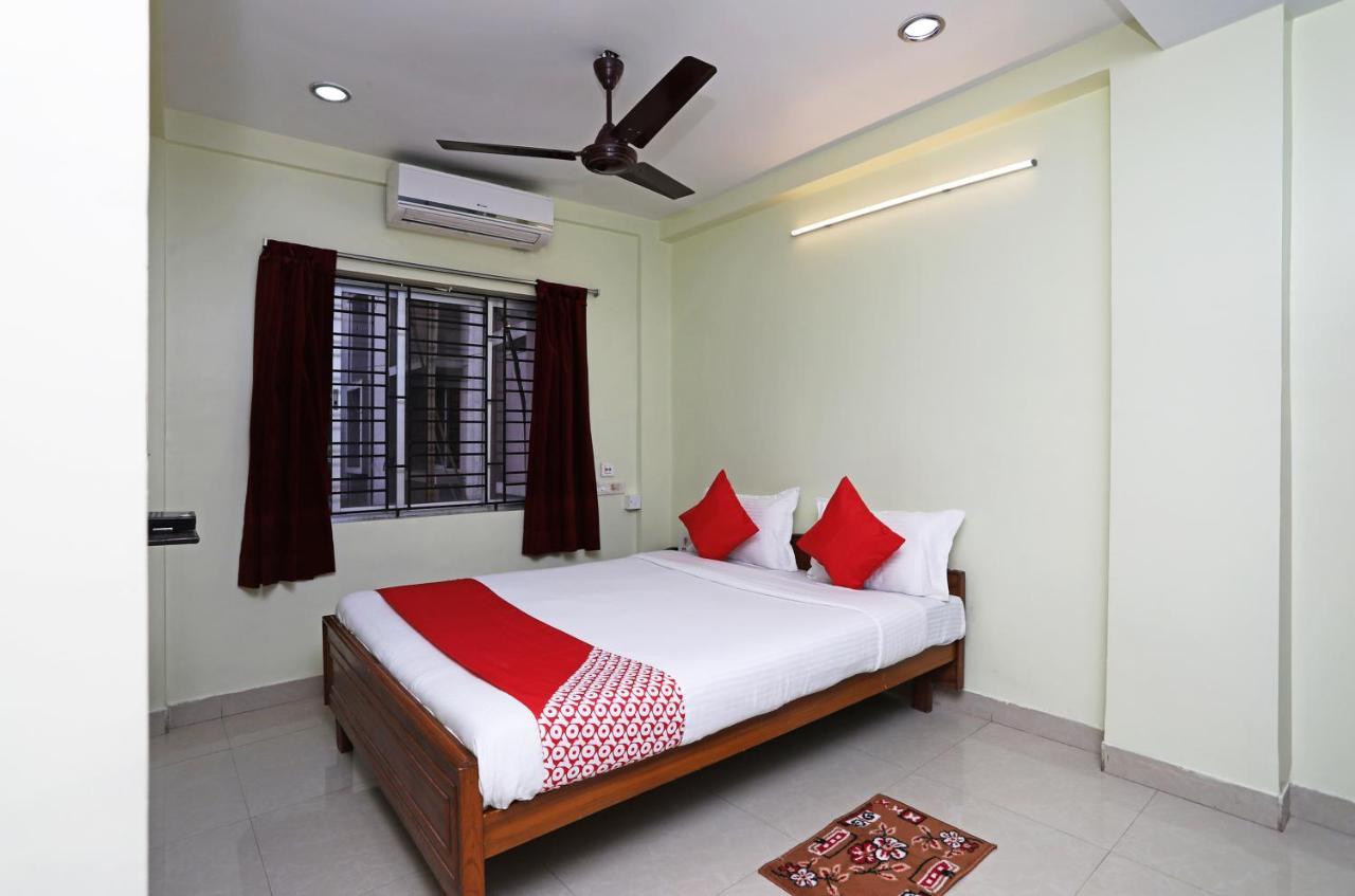 Oyo 14818 Sudarshan Apartment Kalkutta Exterior foto