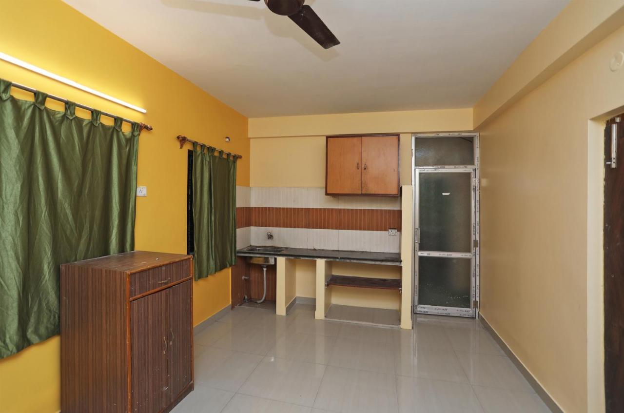 Oyo 14818 Sudarshan Apartment Kalkutta Exterior foto