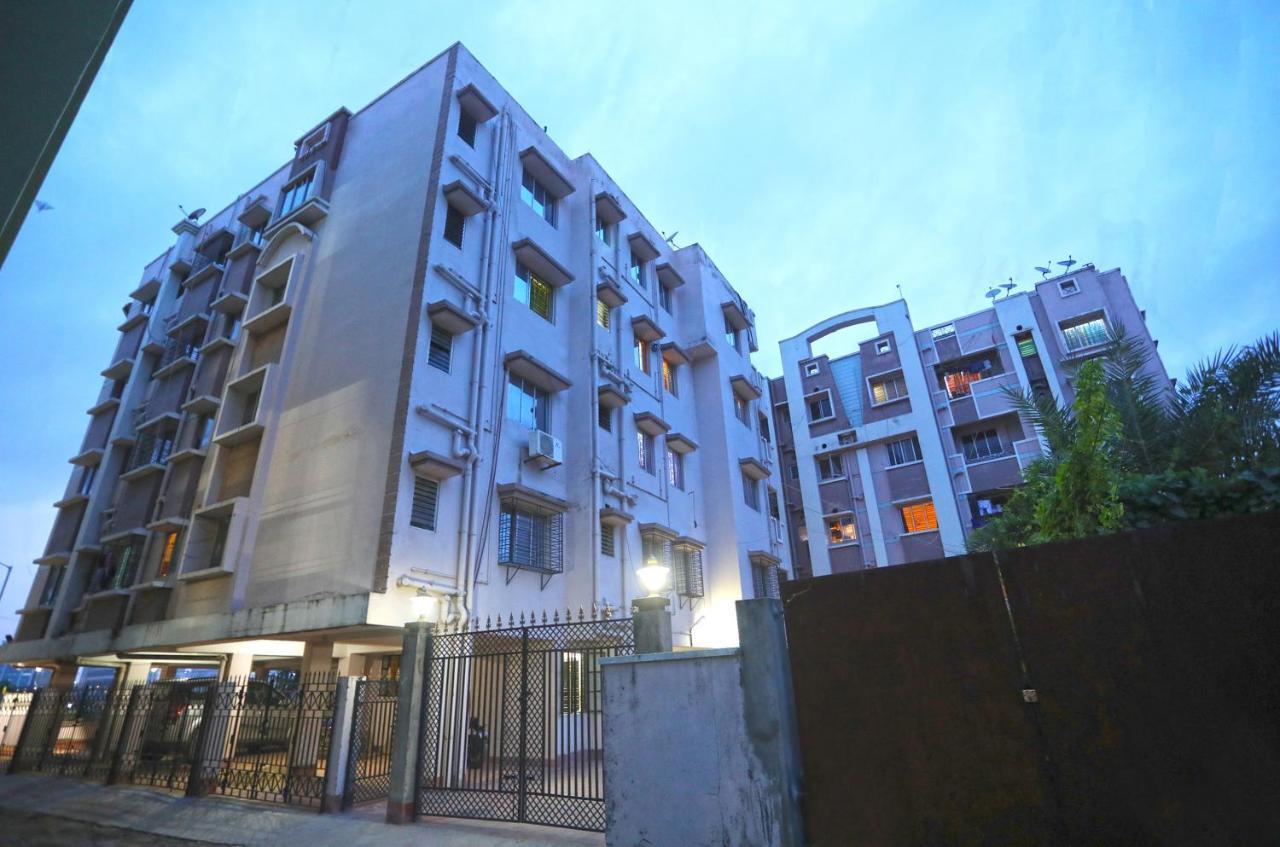 Oyo 14818 Sudarshan Apartment Kalkutta Exterior foto