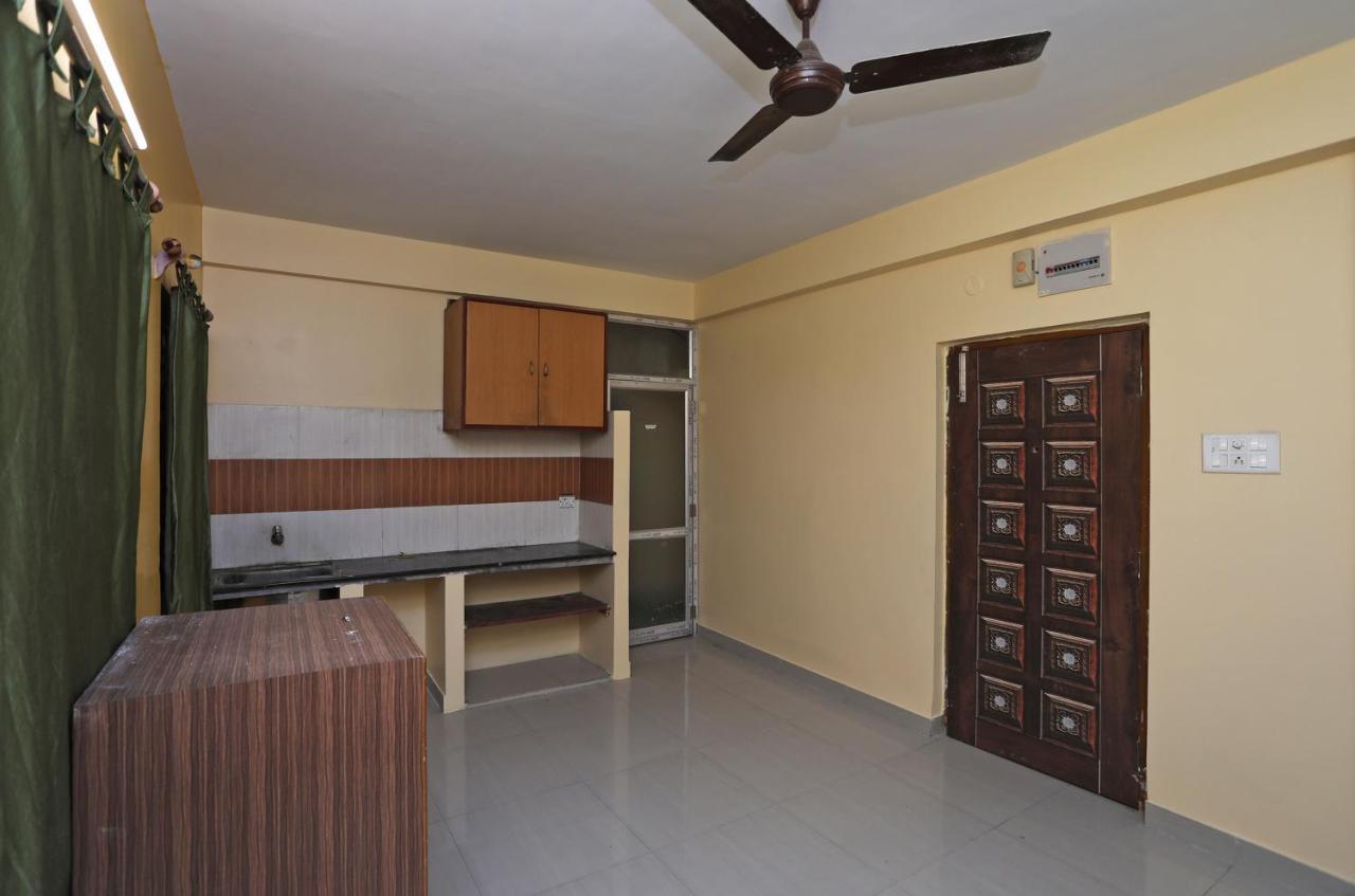 Oyo 14818 Sudarshan Apartment Kalkutta Exterior foto