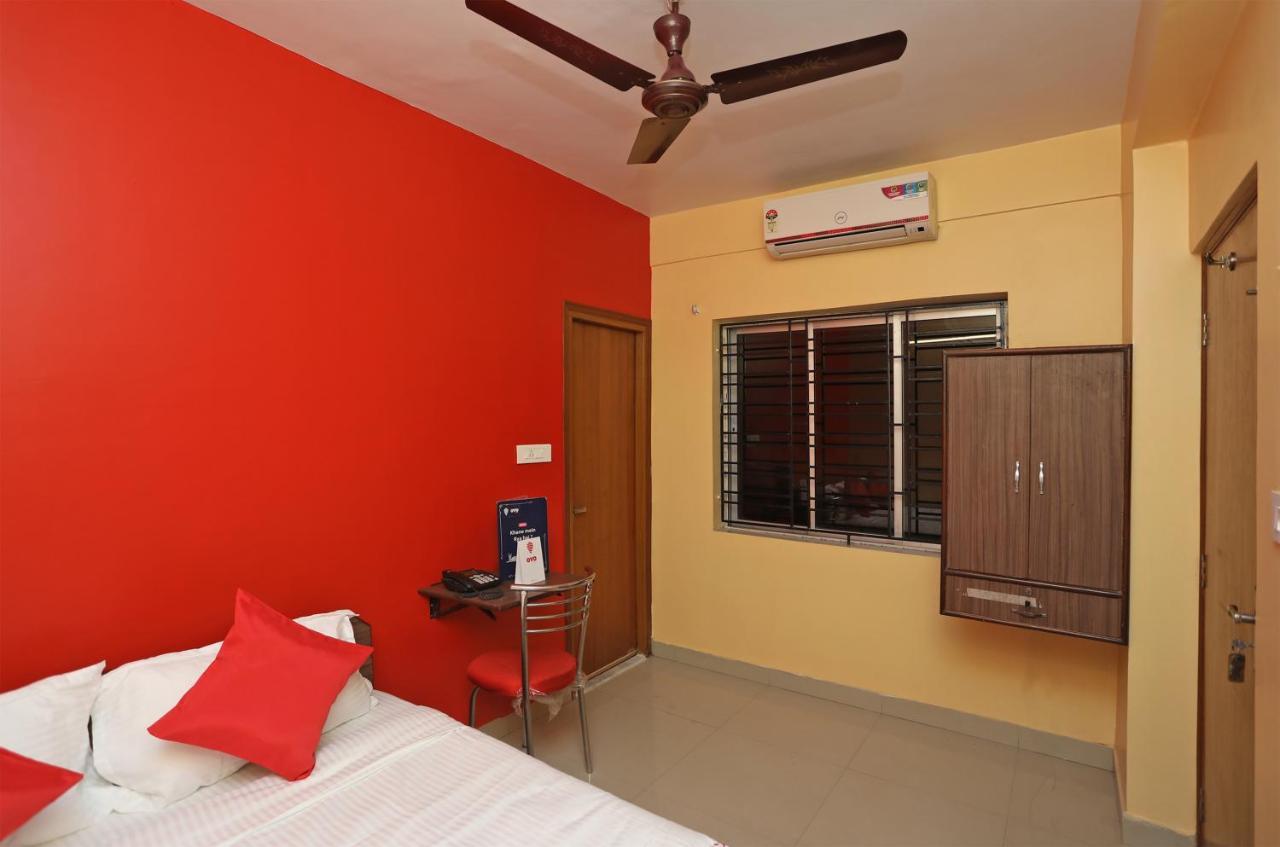 Oyo 14818 Sudarshan Apartment Kalkutta Exterior foto